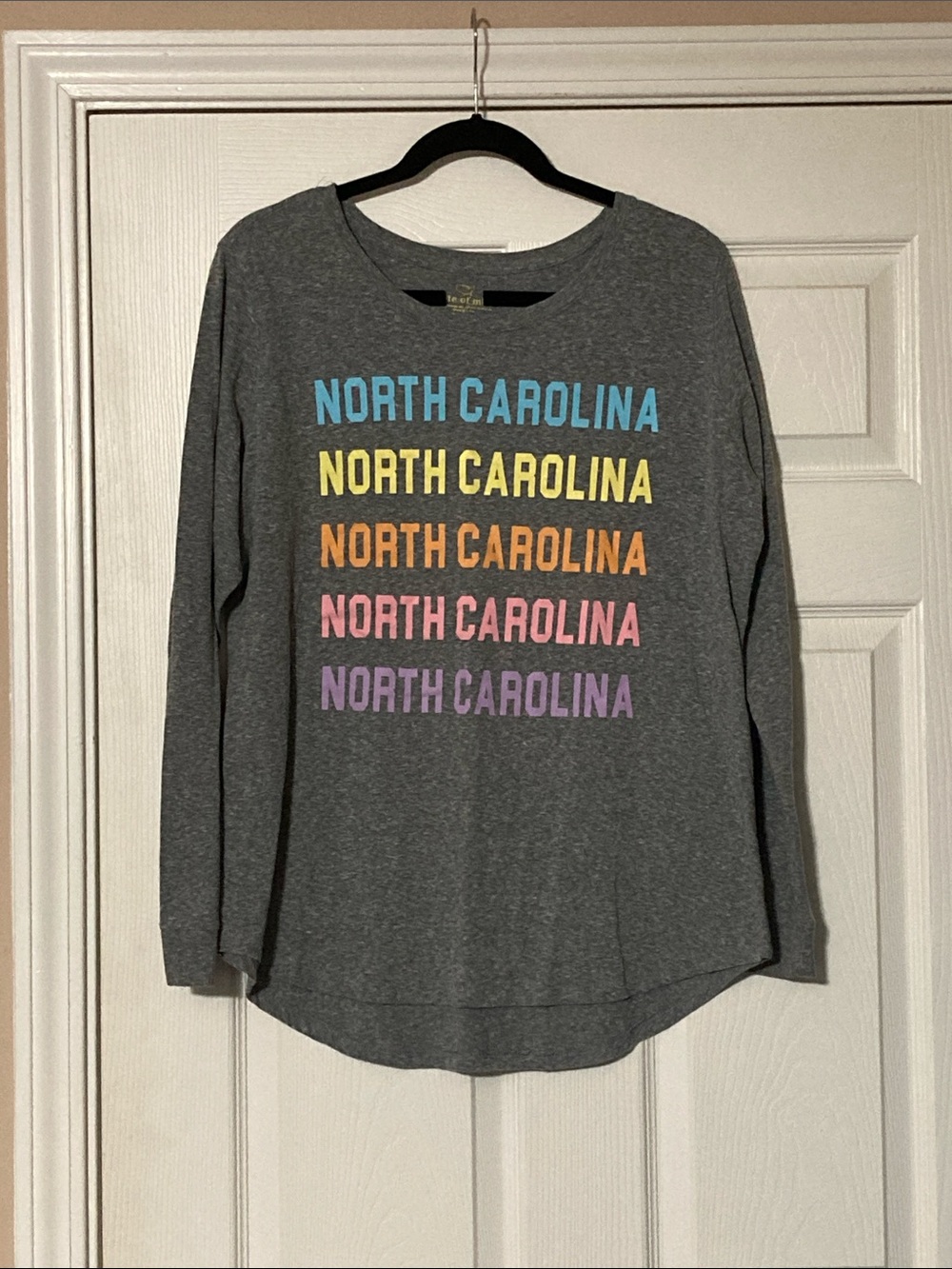 State of Mind Heather Gray North Carolina Long- Sleeve Tee - size XL